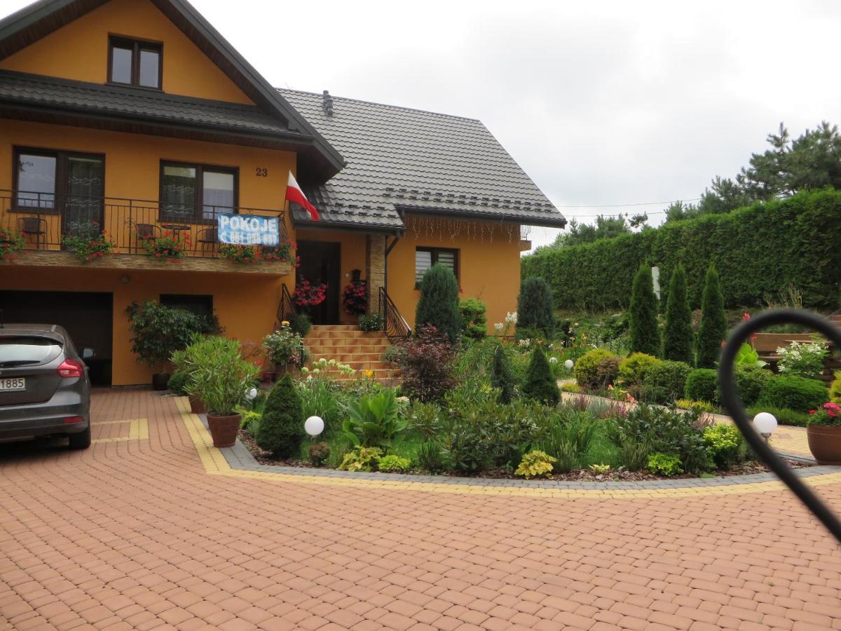Zielony Zakatek Domki I Pokoje 661-038-537 Polańczyk Exterior foto